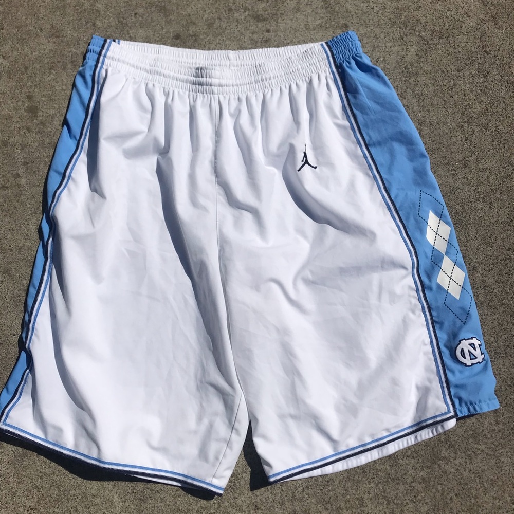 Jordan unc shorts